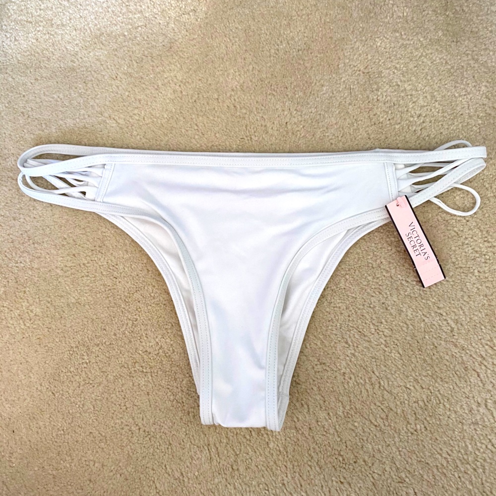 Victoria Secret Small Bikini Bottom (NEVER WORN!)